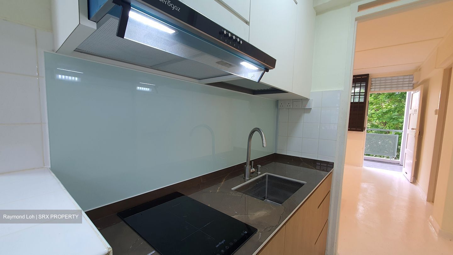 Blk 2 Bukit Ho Swee View (Bukit Merah), HDB 2 Rooms #566463351